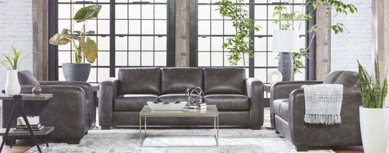 21800 Whaler Greige S-LS