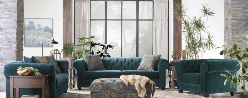 22700 Lush Peacock S-LS