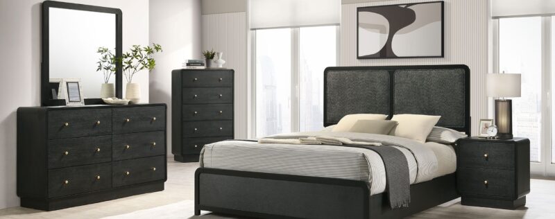 Cavelle Black Bedroom