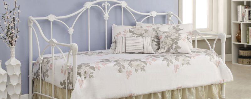 Halladay White Daybed