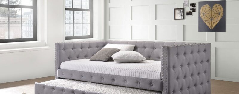Mockern Grey Daybed with Trundle