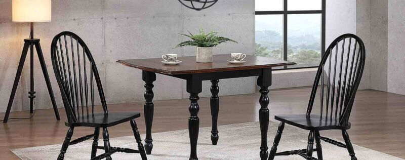 Windswept Shores Black Dropleaf Dining